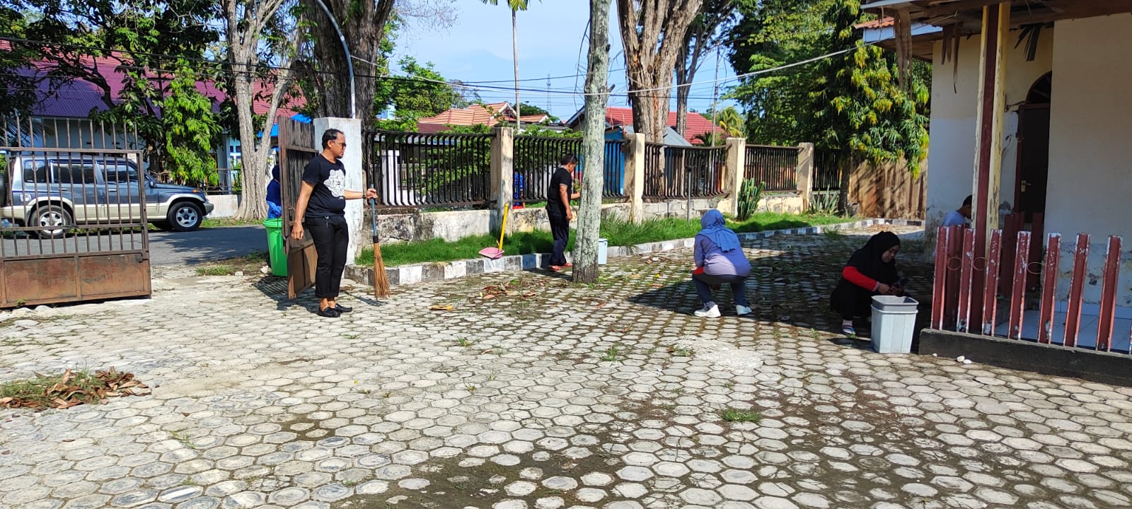 kerja bakti