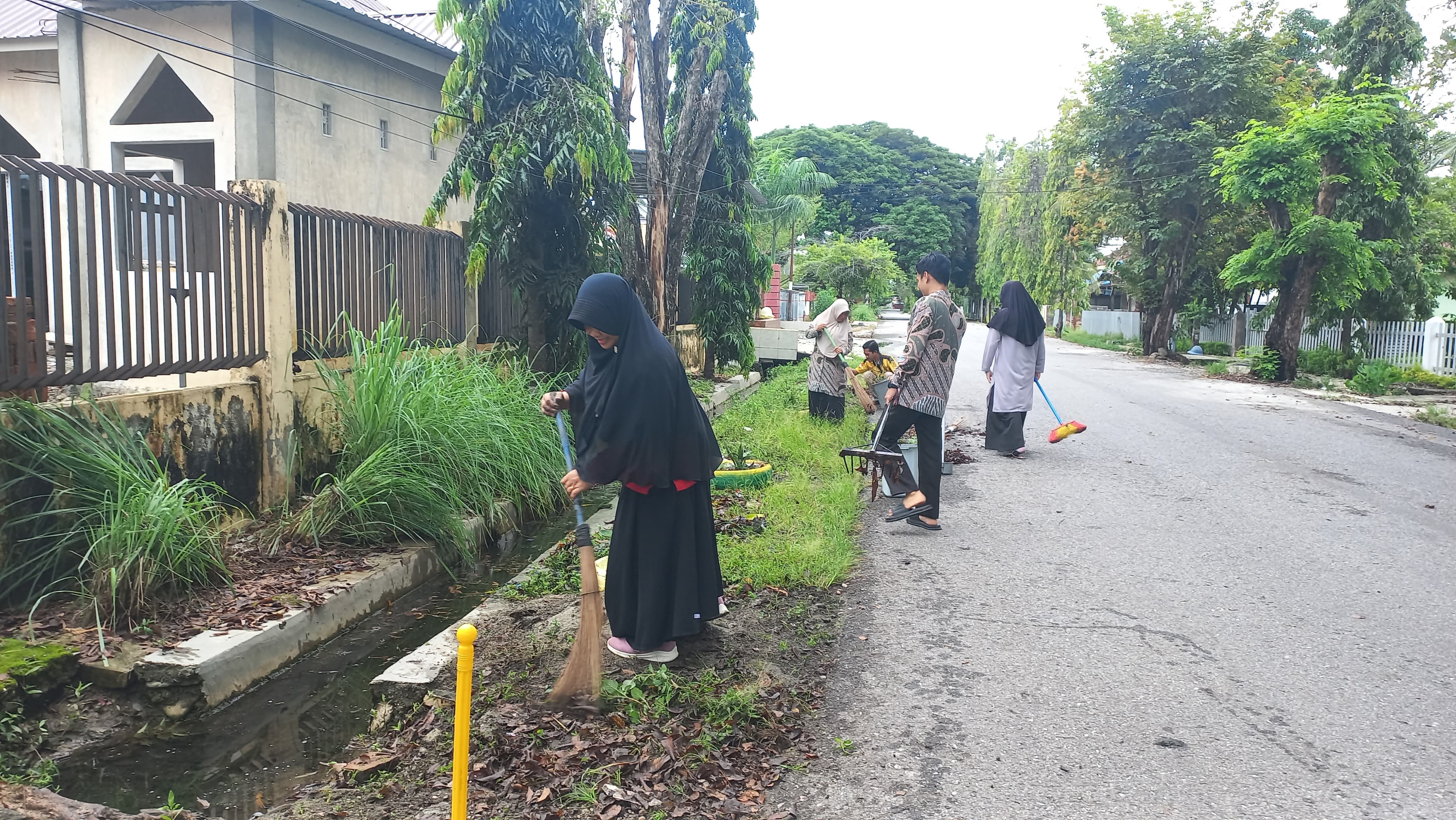 kerja bakti
