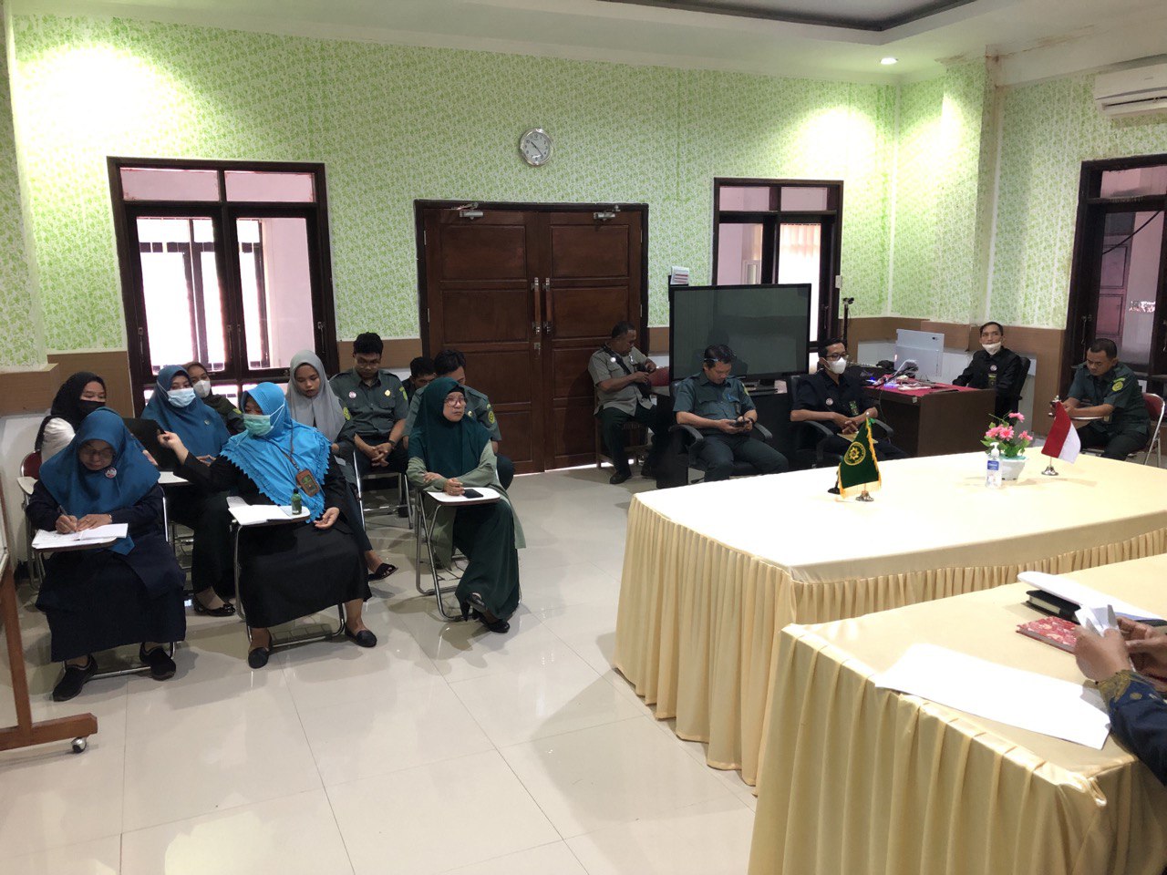 rapat tlhp