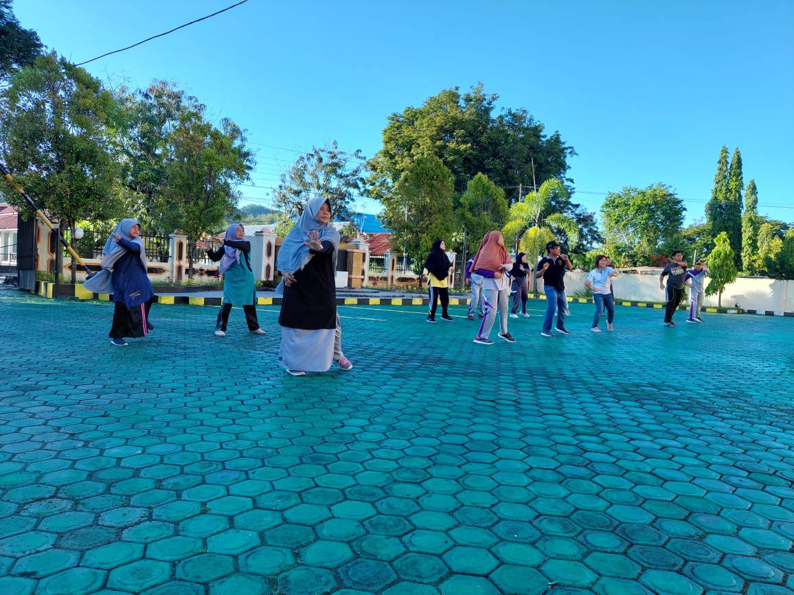 senam pagi